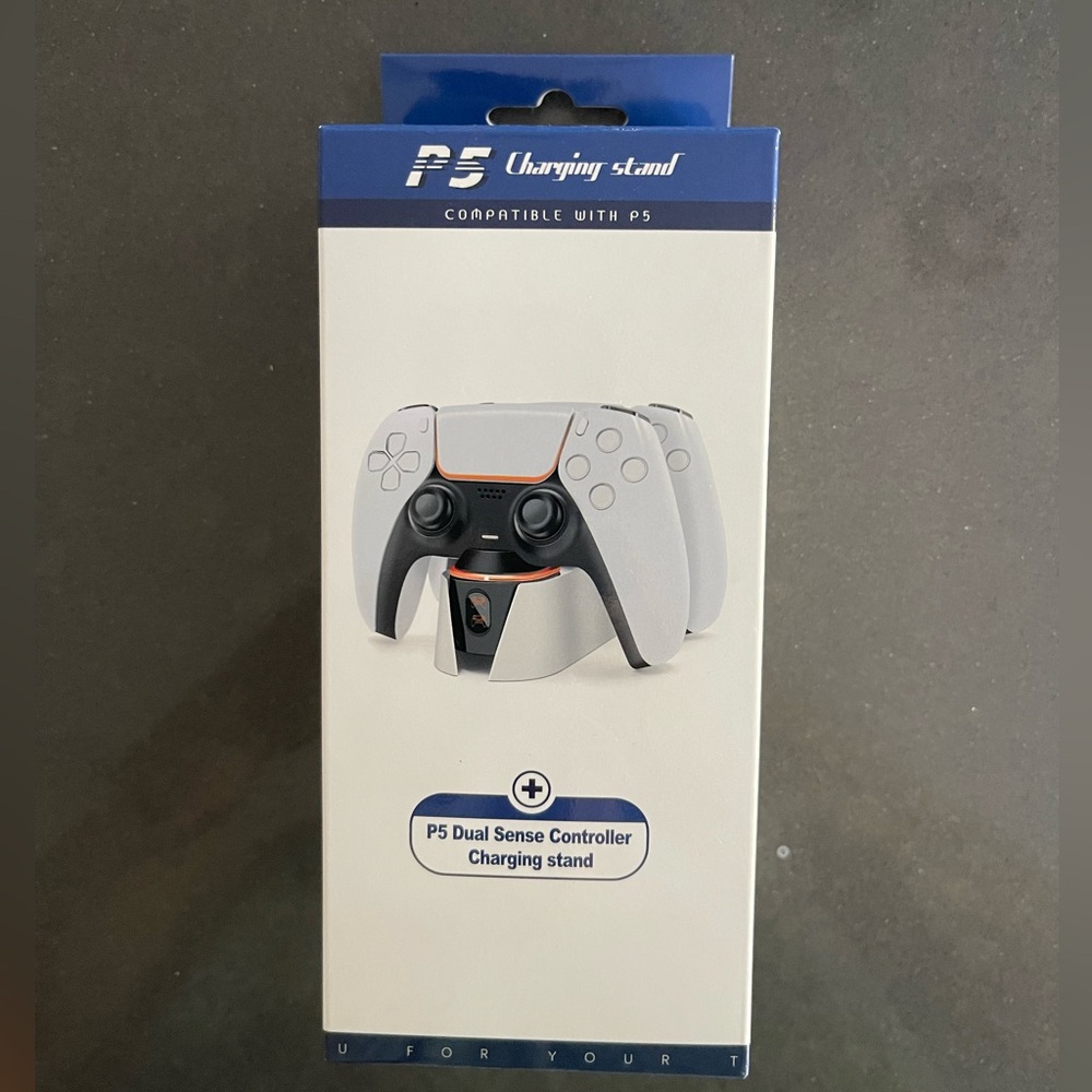 P5 Dual Sense Charging Station/Stand.